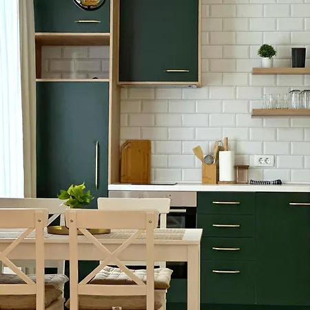 Nest With Private Garage * Sarajevo