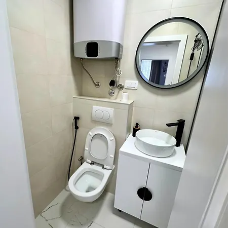 Nest With Private Garage Sarajevo